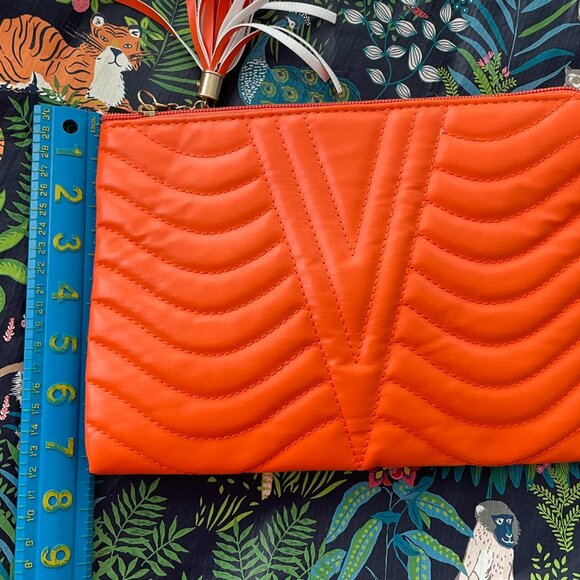 NWOT Quilted PU Leather Clutch Bag Wristlet Orange - Picture 4 of 4